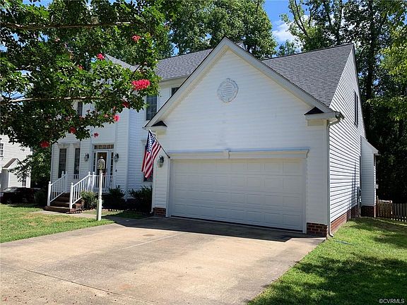 3rd image of 1805 Sidney Ct