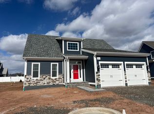 5 Primrose Ln, Berlin, CT 06416