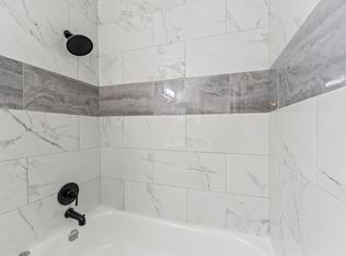 31727 Hoover Rd UNIT 21, Warren, MI 48093