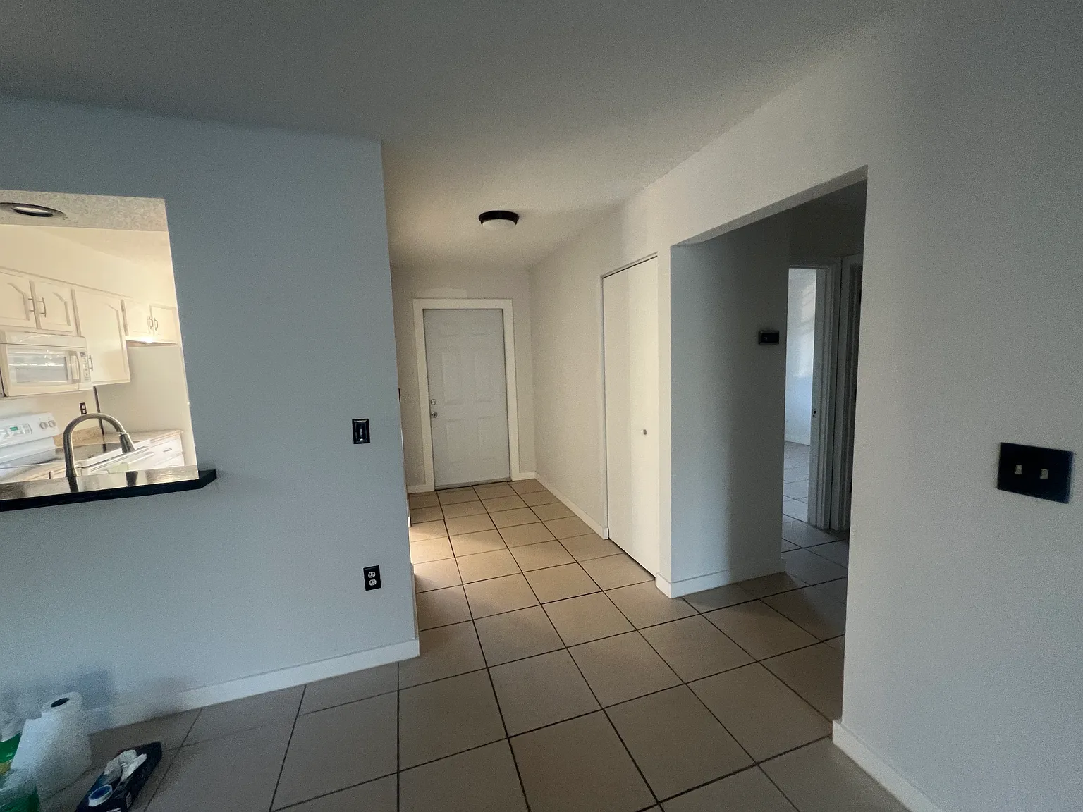 354 Camillia Ln — Photo 2