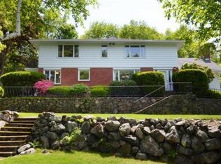 3 Driftwood Rd, Marblehead, MA 01945