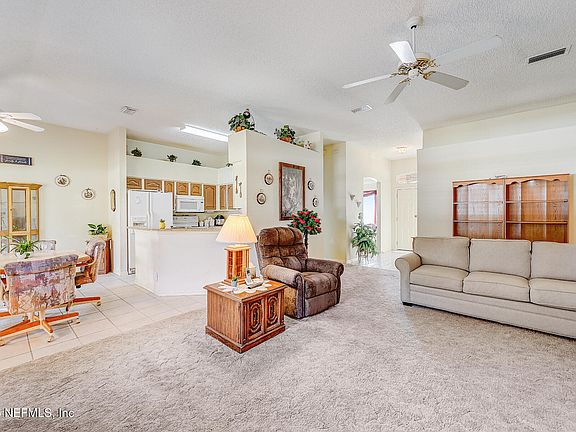 3rd image of 4545 PRINCESS LABETH Court