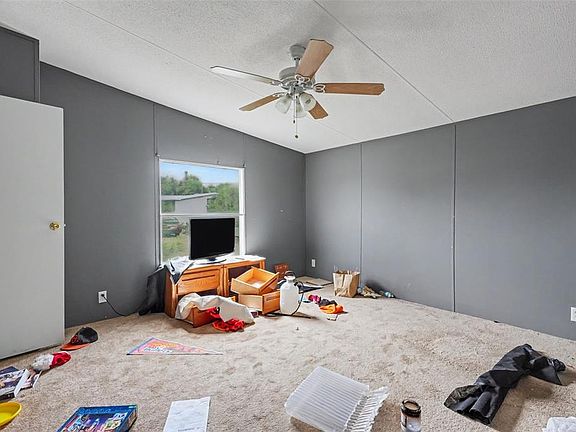 3rd image of 5829 COVENTRY DRIVE