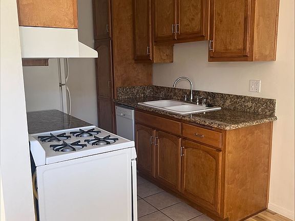 5th image of 1810 Stoner Ave APT 15