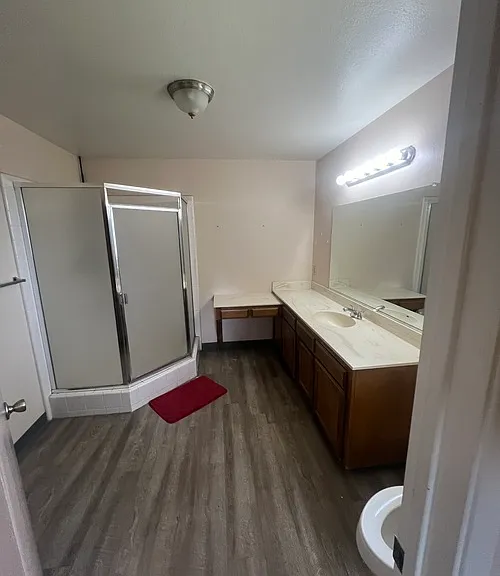 1690 Buckingham Ave — Photo 13