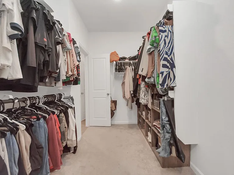 4946 Sky Bluff Dr — Photo 6