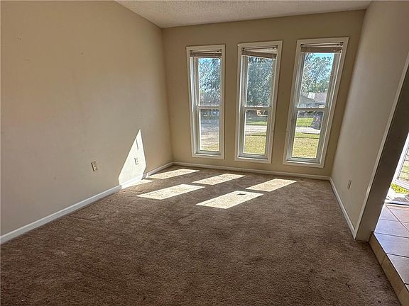 2nd image of 325 Cawthorn Dr