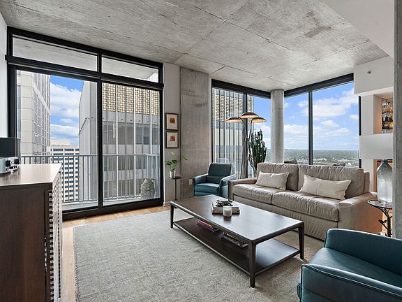 3rd image of 415 Church St APT 2201