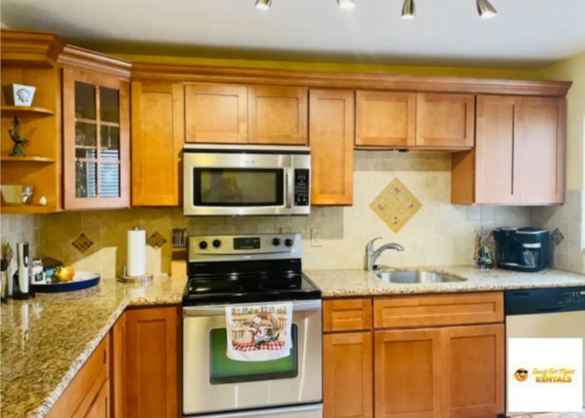Unit Photo - 1730 Sandy Cir #105