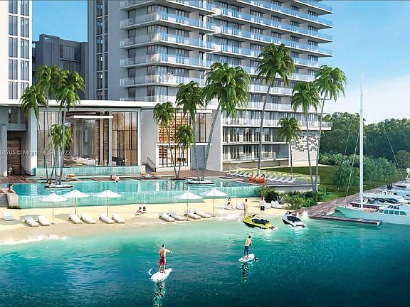 2nd image of 16385 Biscayne Blvd Unit 1606
