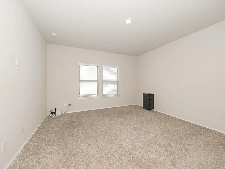 20818 Edmeston Way — Photo 22
