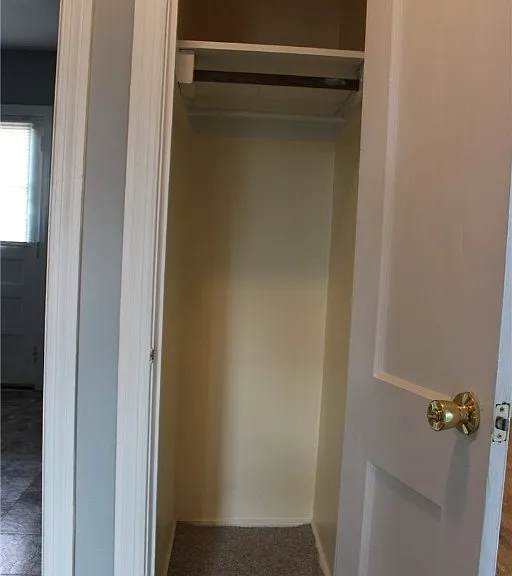 2300 Farrand St — Photo 20