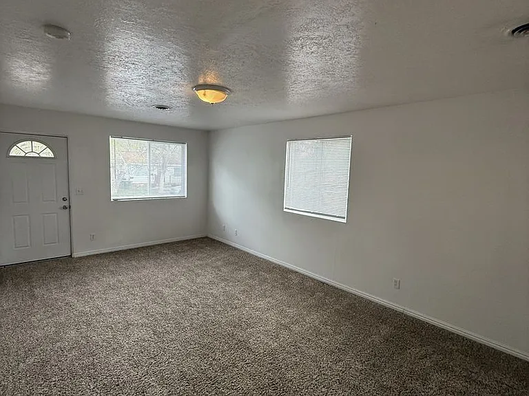 345 Randolph Ave #1 — Photo 5