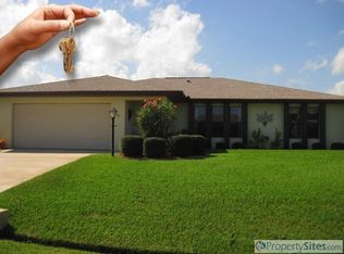 2386 SE Saphire Ter, Pt Saint Lucie, FL 34952
