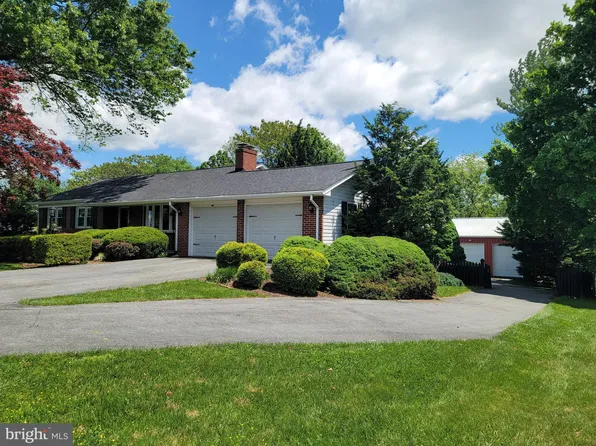 25909 Reva Dr, Damascus, MD 20872