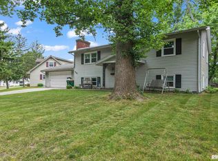 309 Whitefield Rd, Springfield, IL 62704