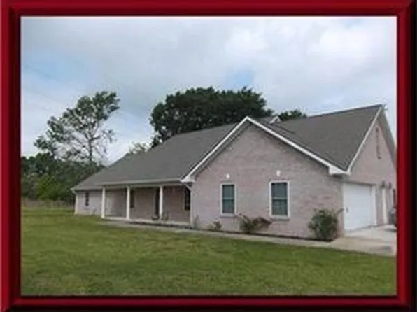 841 Anderson Ln, Brenham, TX 77833