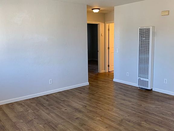 5th image of 817 Franklin Ave APT C