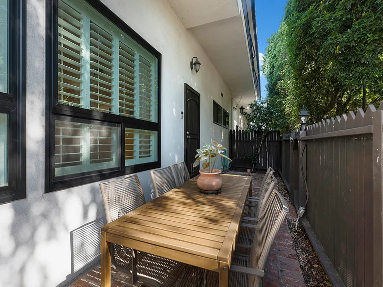 12803 Bloomfield St #2 — Photo 37