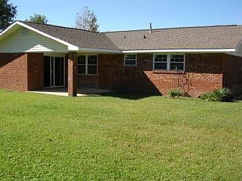 2nd image of 28 Royal Pine Dr