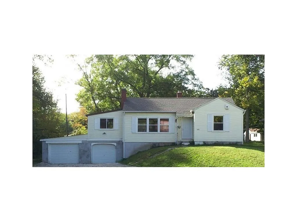 3630 N Gale St photo 1