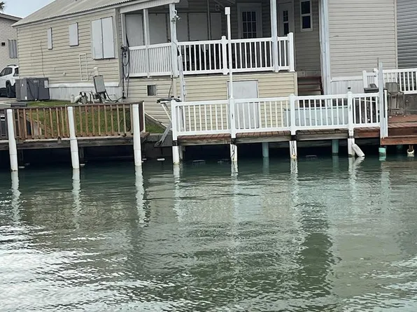 326 Sun Dial Cir, Port Isabel, TX 78578