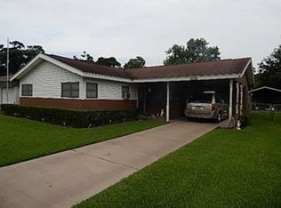 2222 14th St, Port Neches, TX 77651