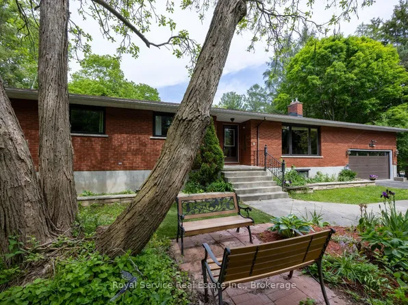 2311 Division St N, Hamilton, ON K9A 0T9