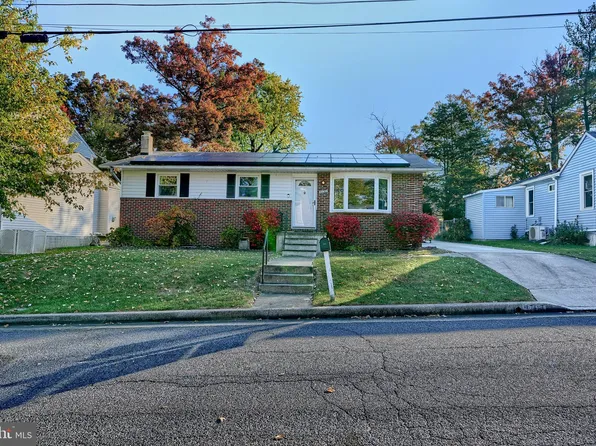 9707 10th Ave, Parkville, MD 21234