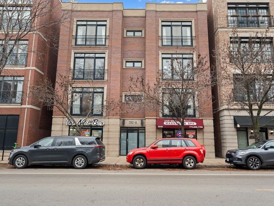 2244 W Belmont Ave UNIT 3W, Chicago, IL 60618
