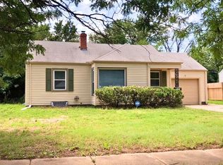 2603 E Sennett St, Wichita, KS 67211