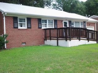 201 Madrid Dr, Hampton, VA 23669