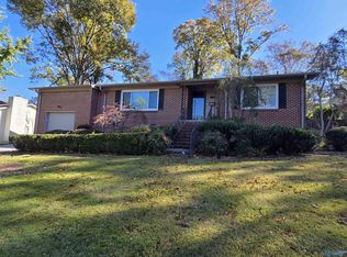 907 Fagan Springs Dr SE, Huntsville, AL 35801