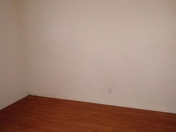 4th image of 1721 N Fairfax Dr APT D