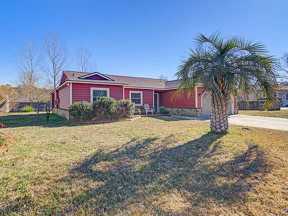 3rd image of 400 Woodbridge Dr