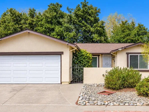 1 Creekview Court, Santa Rosa, CA 95409