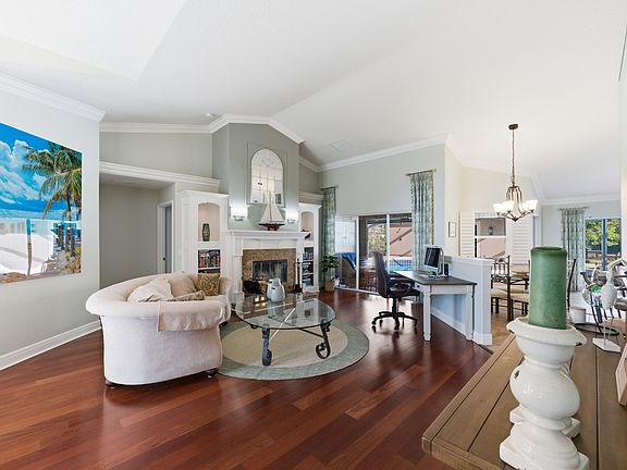 5th image of 441 SE Pine Road