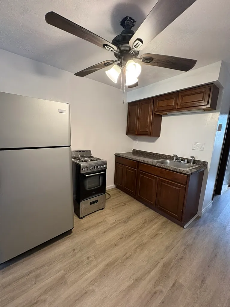 1 bed, $750 — Photo 3