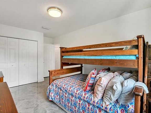 5th image of 6000 NW 58th Way