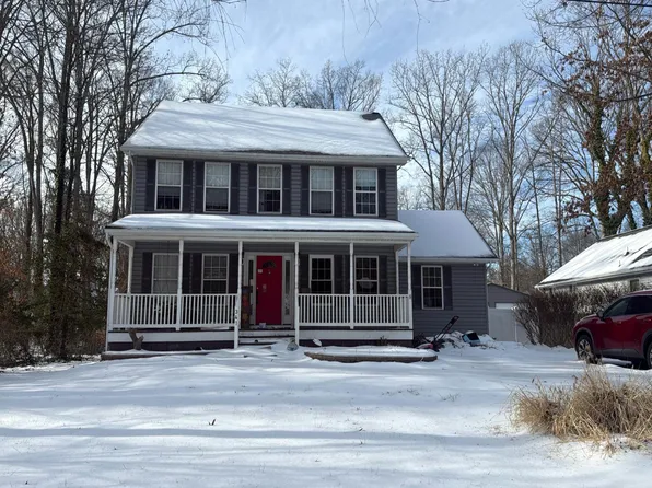 341 Cayuse Cir, Lusby, MD 20657