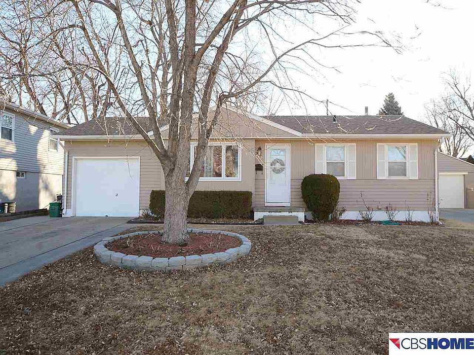 1st image of 3031 S 123rd St