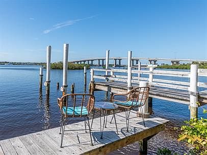 2nd image of 3602 S Peninsula Dr #1-201