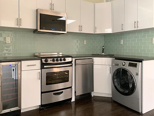 Rented by Dallien Realty Limited Liability Company | media 9