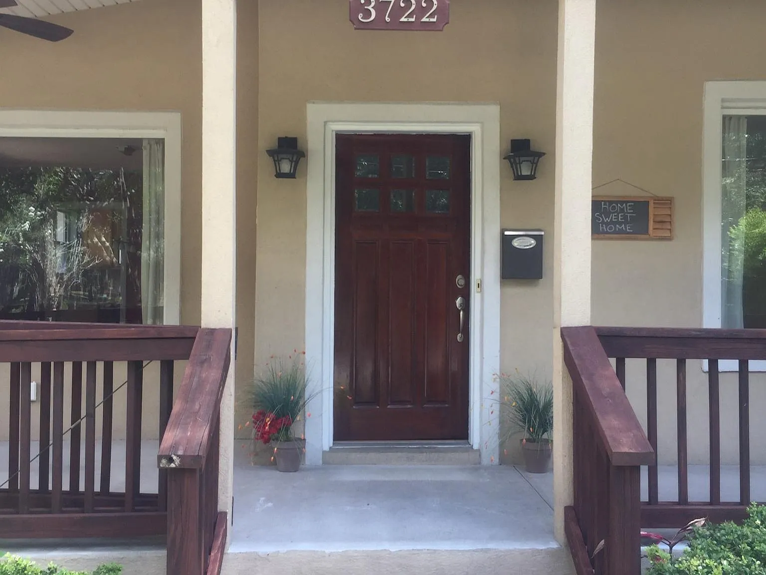 3722 Saint Johns Ave — Photo 4