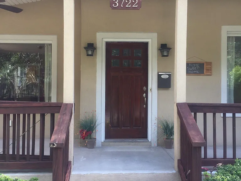 3722 Saint Johns Ave — Photo 3