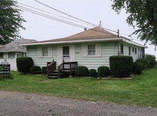11409 Sunnycrest Ln #2, Lyndonville, NY 14098