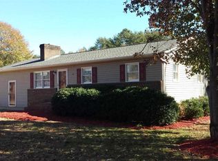 157 Diamond Dr, Ellenboro, NC 28040
