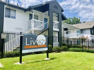 Liv1621, Sacramento, CA 95825