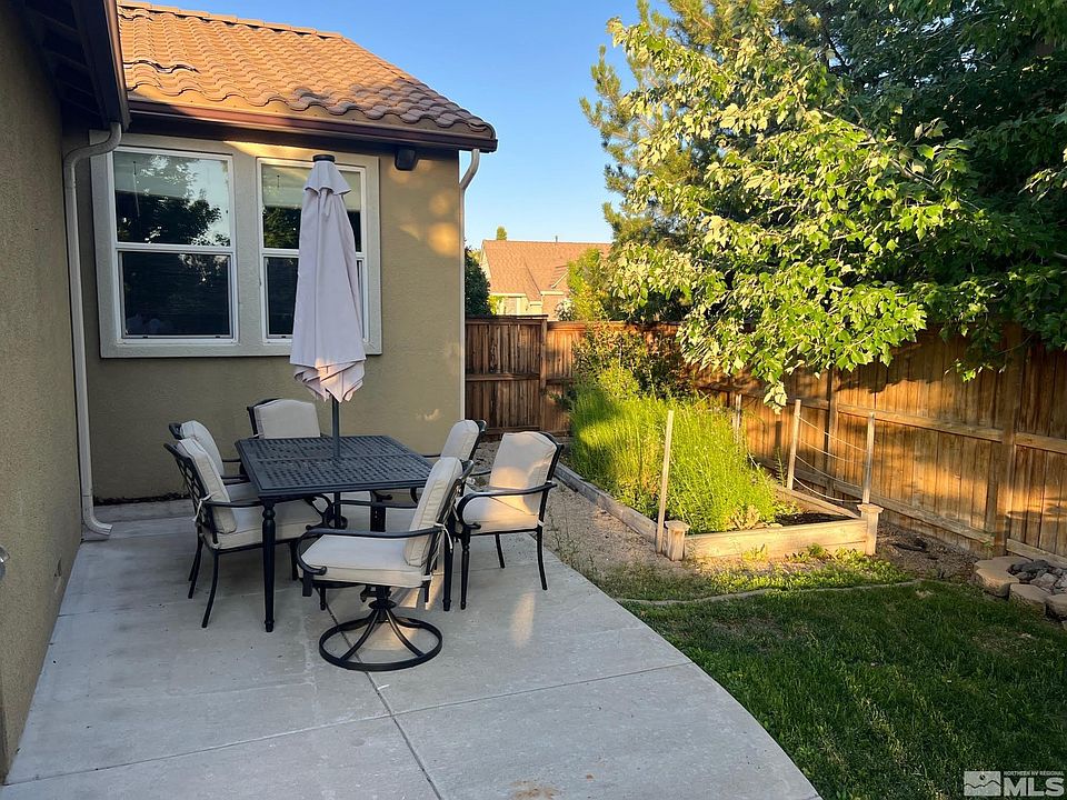 2nd image of 5371 Desertstone Dr