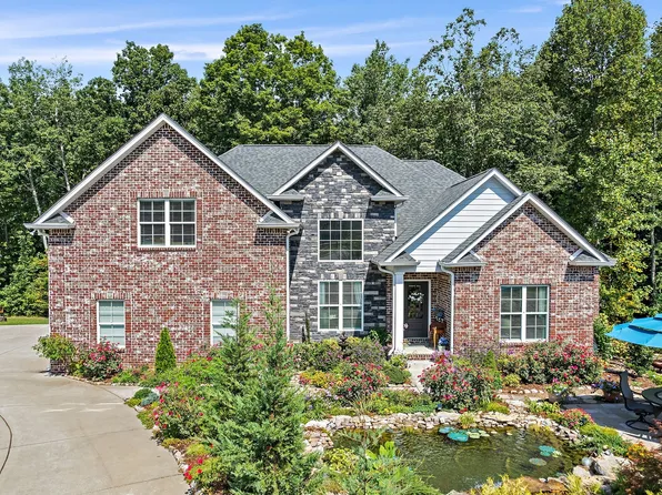 3239 Bristol Ln, Greenbrier, TN 37073